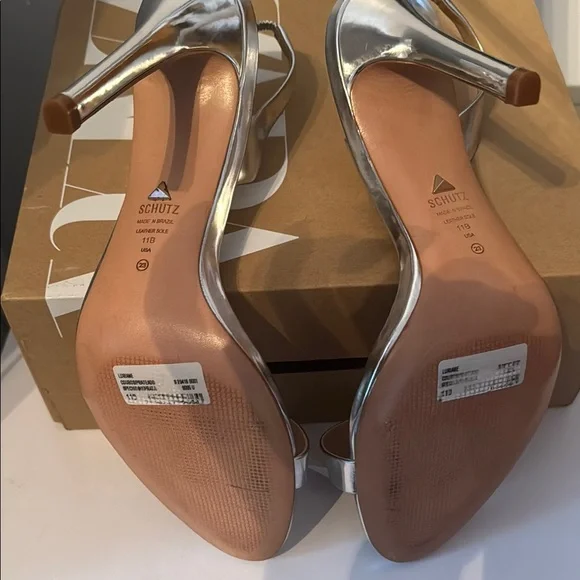 Schutz Women's Silver Sandals - Picture 5 of 7